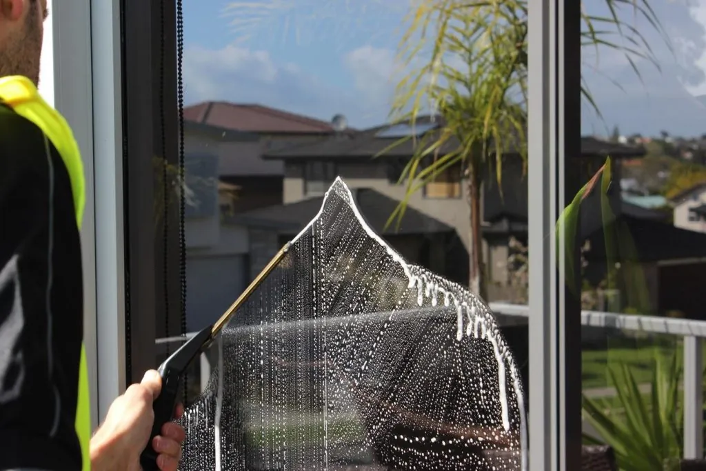 Exterior windows cleaned in Auckland